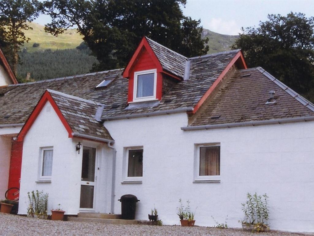 Inverardran House Bed And Breakfast Crianlarich Exteriör bild