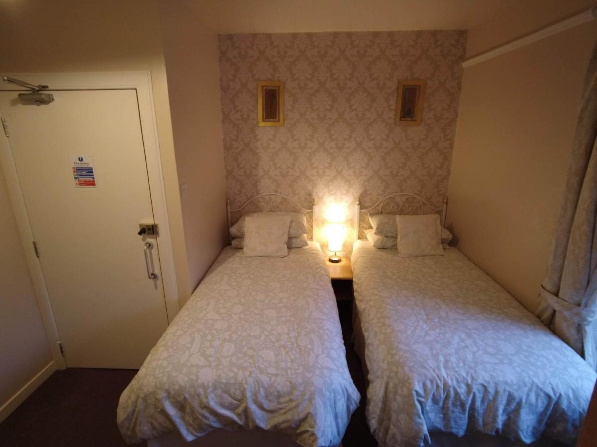 Inverardran House Bed And Breakfast Crianlarich Exteriör bild