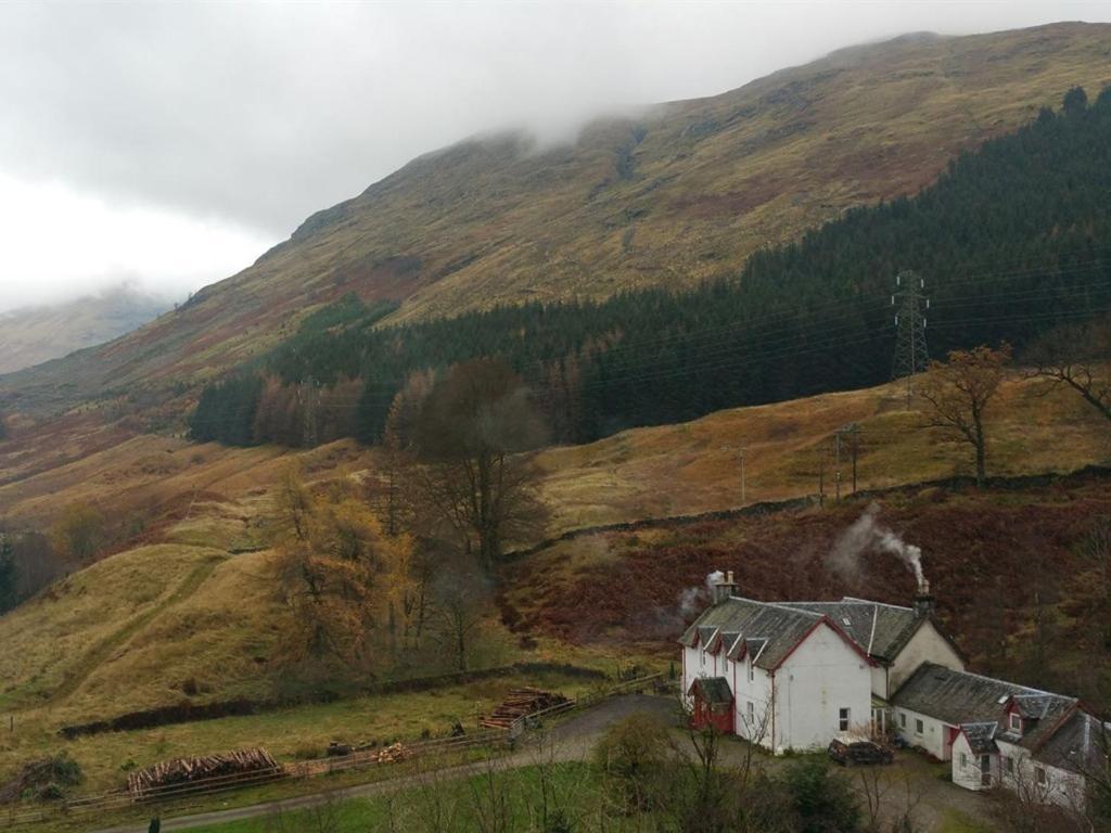 Inverardran House Bed And Breakfast Crianlarich Exteriör bild